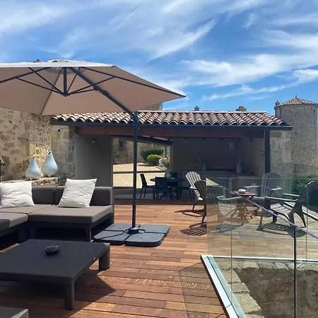 Guest house Chateau De Cachard Boffres