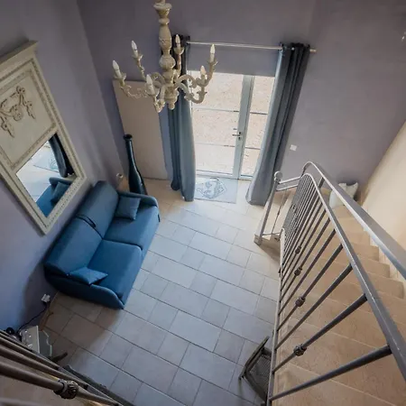 Chateau De Cachard 4*