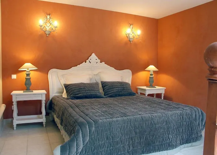 Chateau De Cachard Gasthof 4*