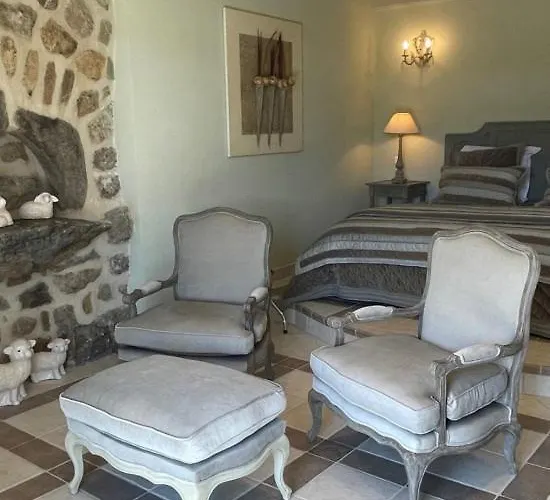 Gasthof Chateau De Cachard 4*